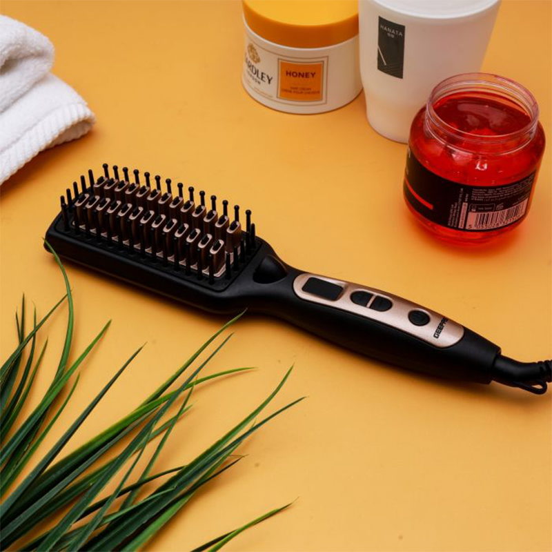 Geepas 2 In 1 Hair Brush 45W - Straightener Brush With Ceramic Anti Scald Hair Brush, Travel Voltage Brush, Auto Shut Off With LED Display And Heating Function | 2 Years Warranty - Image 2